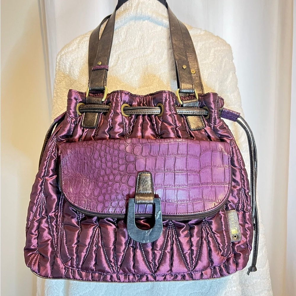 Chic Purple Croc-Embossed Shoulder Bag
